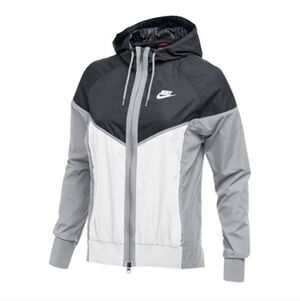 Nike Windrunner Sportswear Jacket Women’s SZ Small